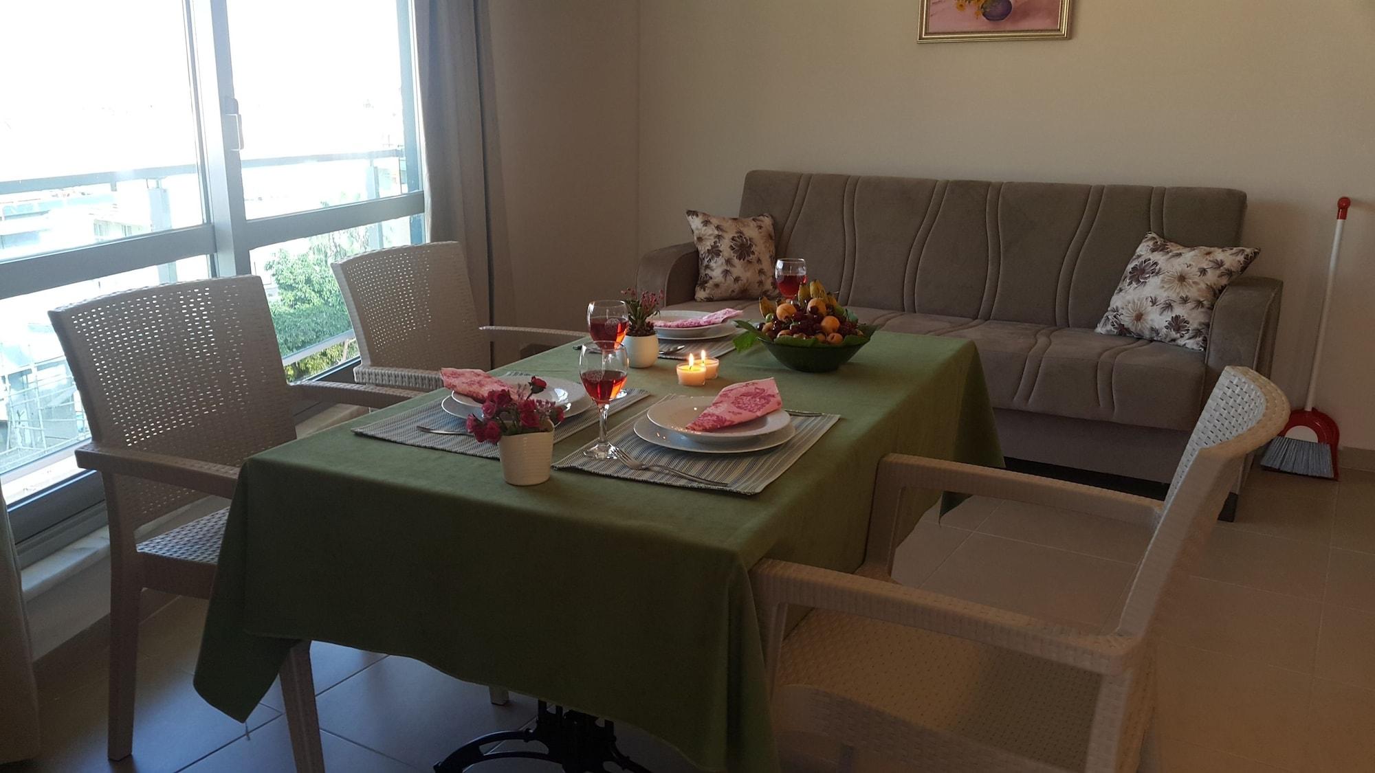 Hotell Midi & Alanya