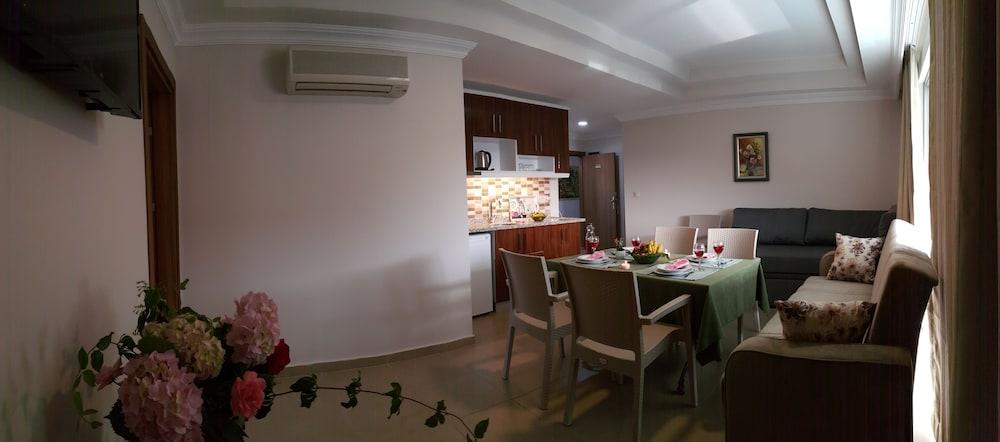 Midi & Hotell Alanya