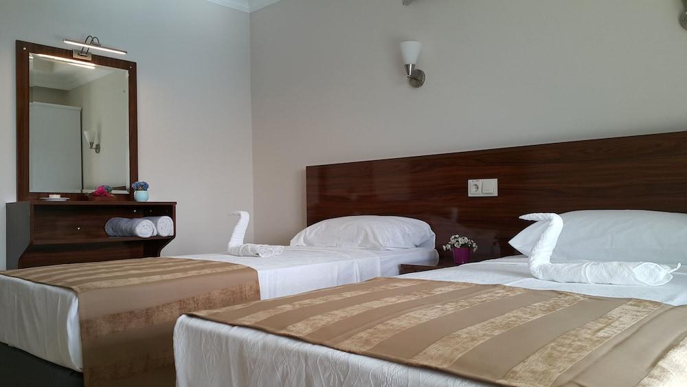 Midi & Hotell